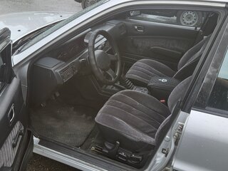 1987 Mitsubishi Galant VI, серый, 350000 рублей, вид 5