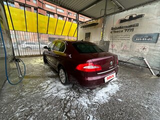 2010 Skoda Superb DSG II, красный, 850000 рублей, вид 5