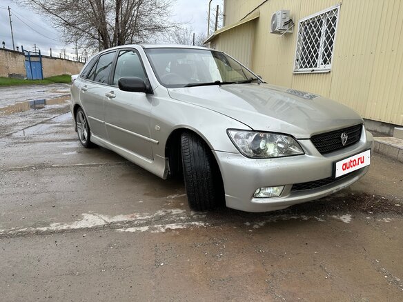 2003 Toyota Altezza, серый, 900000 рублей - вид 7