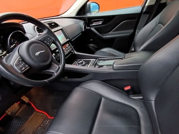 2020 Jaguar F-Pace I, белый, 2530164 рублей - вид 8
