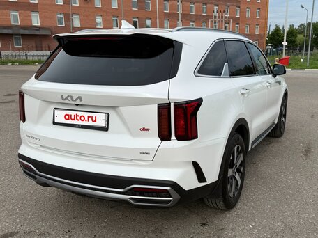 2023 Kia Sorento IV, белый, 4250000 рублей, вид 3
