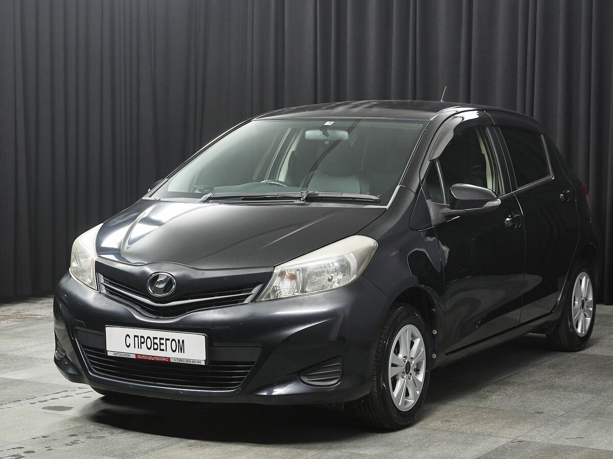 Открыть фотографии: Toyota Vitz III (XP130)