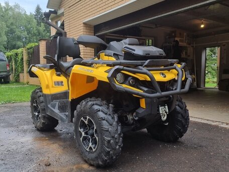 2013 BRP Can-Am Outlander MAX 650, жёлтый, 1125000 рублей, вид 1