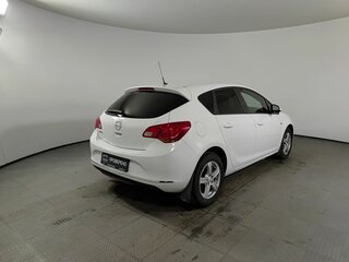 2012 Opel Astra J Рестайлинг, белый, 583305 рублей, вид 5