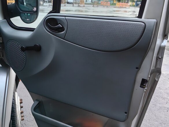 2007 Ford Transit, серебристый, 1150000 рублей - вид 11