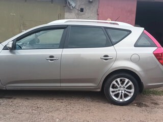 2011 Kia Ceed I Рестайлинг, серебристый, 700000 рублей, вид 5