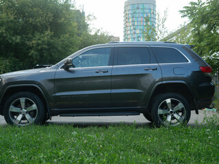 2013 Jeep Grand Cherokee IV (WK2) Рестайлинг, серый, 2500000 рублей, вид 5