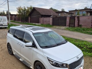 2017 Kia Carnival III, белый, 2850000 рублей, вид 2