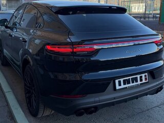 2023 Porsche Cayenne S Coupé III, чёрный, 12100000 рублей, вид 3