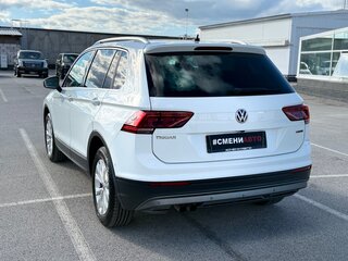 2018 Volkswagen Tiguan II, белый, 2550000 рублей, вид 3