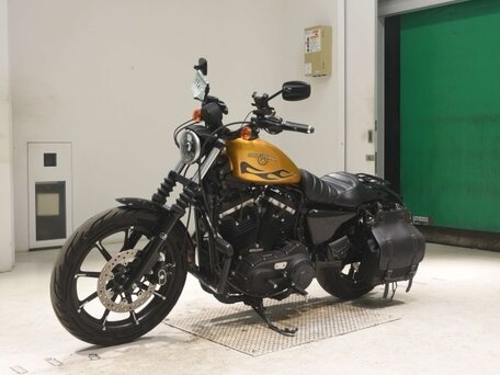 2016 Harley-Davidson Sportster 883, золотистый, 885000 рублей, вид 4