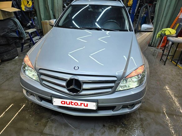 2009 Mercedes-Benz C-Класс 220 III (W204), серый