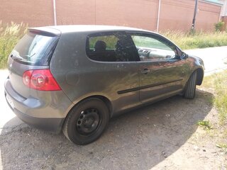 2004 Volkswagen Golf V, белый, 500000 рублей, вид 1