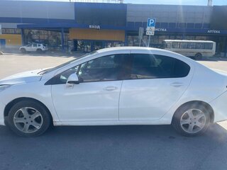 2013 Peugeot 408 I, белый, 220000 рублей, вид 2