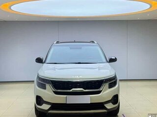 2022 Kia KX3, белый, 2000000 рублей, вид 2