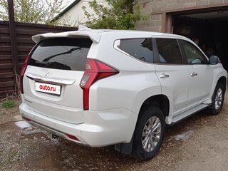 2020 Mitsubishi Pajero Sport III Рестайлинг, белый, 4200000 рублей, вид 3