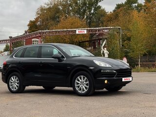 2013 Porsche Cayenne Diesel II (958), чёрный, 2600000 рублей, вид 3