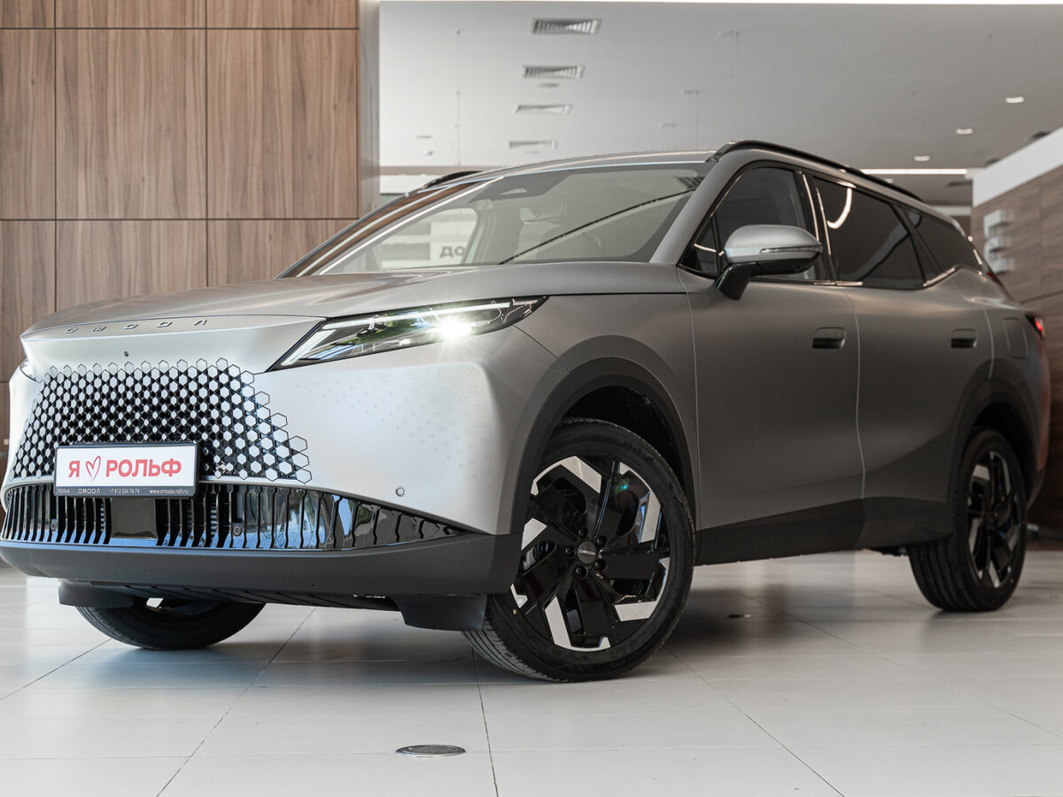Открыть фотографии: Omoda C7