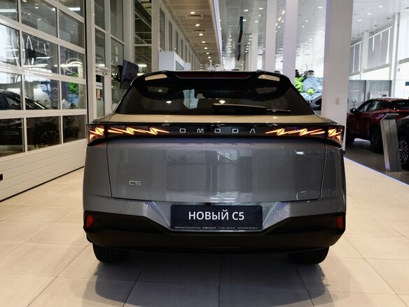 2026 Omoda C5 II, серебристый - вид 12