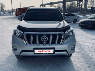 2015 Toyota Land Cruiser Prado 6-speed 150 Series Рестайлинг 1, серебристый, 3980000 рублей, вид 2