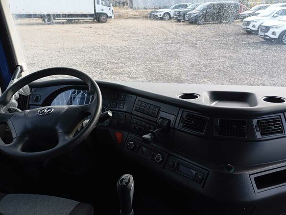 2023 IVECO-Hongyan 6x4 (CQ4256), синий, 3269695 рублей - вид 4