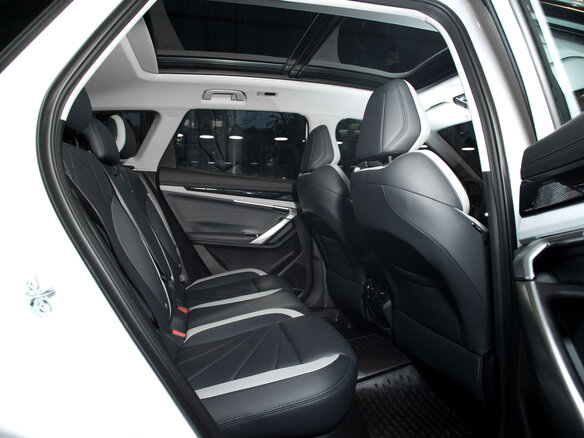 2026 Geely Atlas II, белый, 3909990 рублей - вид 17