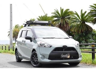 2016 Toyota Sienta II, серый, 1090000 рублей, вид 1