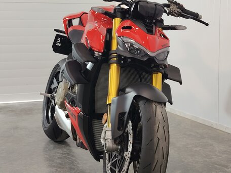2025 Ducati Streetfighter V4, красный, 2569000 рублей, вид 3