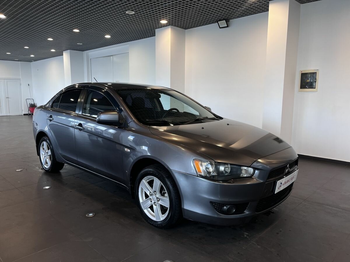 Открыть фотографии: Mitsubishi Lancer X