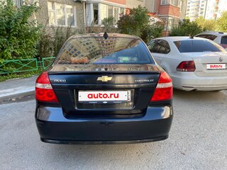 2011 Chevrolet Aveo I Рестайлинг, чёрный, 410000 рублей, вид 3