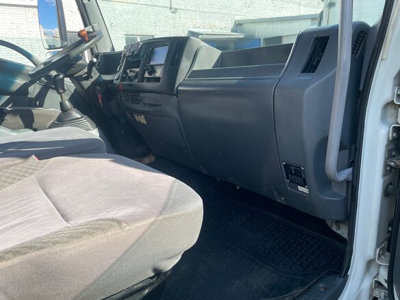 2018 Isuzu Forward (F-Series), белый, 6600000 рублей - вид 6