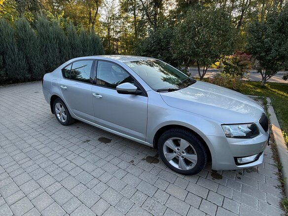 2016 Skoda Octavia III (A7), серебристый - вид 6