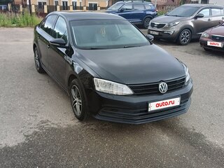 2014 Volkswagen Jetta VI Рестайлинг, чёрный, 650000 рублей, вид 2