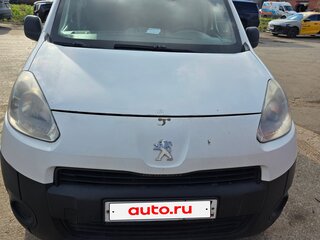 2012 Peugeot Partner II Рестайлинг, белый, 400000 рублей, вид 1