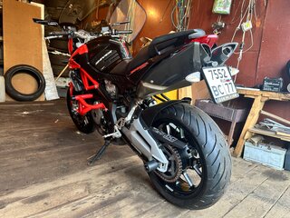 2010 Aprilia SL 750 Shiver, красный, 520000 рублей, вид 4