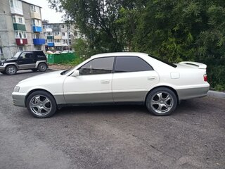 1998 Toyota Chaser VI (X100) Рестайлинг, белый, 750000 рублей, вид 2