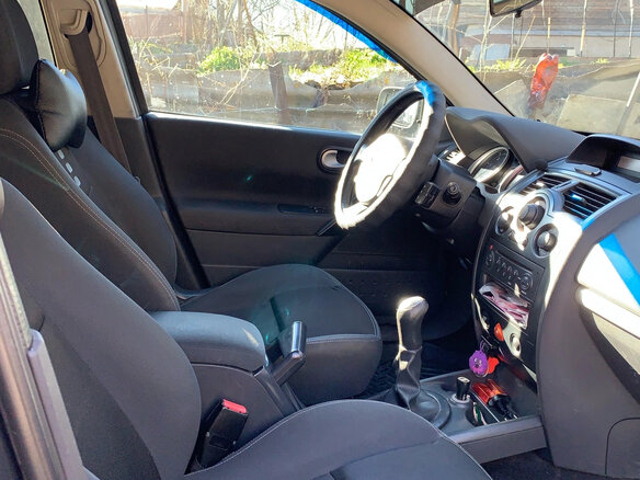 2009 Renault Megane II Рестайлинг, серый, 580000 рублей - вид 8