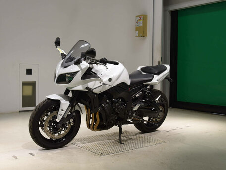 2010 Yamaha FZ1, белый, 429308 рублей, вид 4