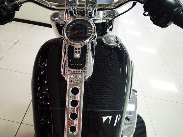 2025 Harley-Davidson Fat Boy, чёрный, 3300000 рублей - вид 5