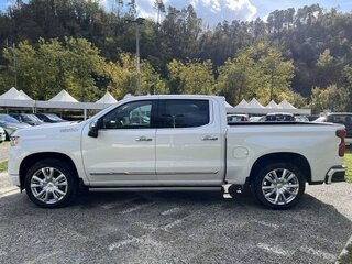 2024 Chevrolet Silverado Crew Cab IV (T1XX) Рестайлинг, белый, 5450000 рублей, вид 3