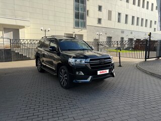 2019 Toyota Land Cruiser 200 Series Рестайлинг 2, чёрный, 8500000 рублей, вид 3