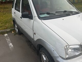 2002 Daihatsu Terios I, белый, 250000 рублей, вид 1