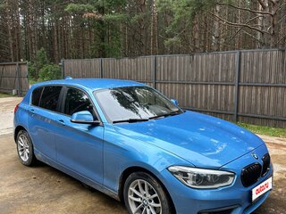 2017 BMW 1 серии 118i II (F20/F21) Рестайлинг, синий, 1430000 рублей, вид 3