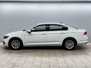 2019 Volkswagen Passat B8 Рестайлинг, белый, 1540000 рублей, вид 2