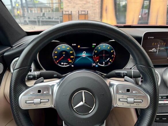 2019 Mercedes-Benz C-Класс 200 IV (W205) Рестайлинг, красный, 4100000 рублей - вид 14