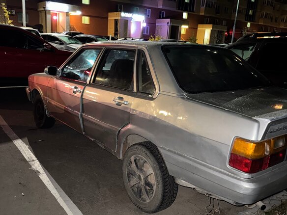1986 Audi 80 III (B2), серебристый - вид 2