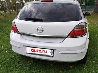 2011 Opel Astra H Рестайлинг, белый, 570000 рублей, вид 3