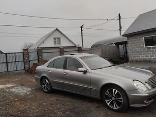 2005 Mercedes-Benz E-Класс 350 III (W211, S211), серый, 870000 рублей, вид 1