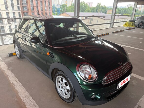 2013 Mini Hatch Cooper II (R56) Рестайлинг, зелёный, 1200000 рублей - вид 1