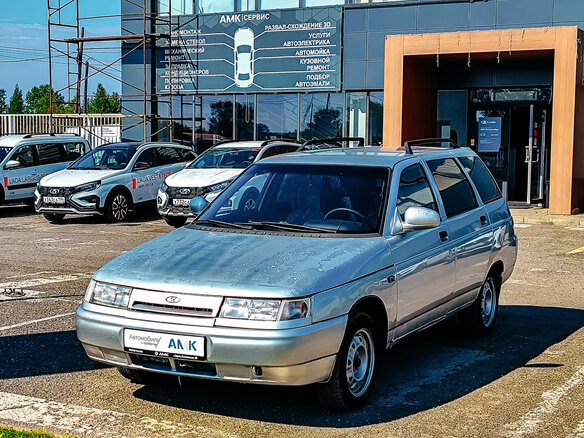 2001 Lada (ВАЗ) 2111, серебристый